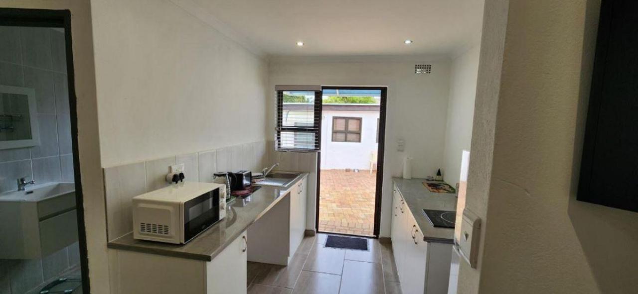 Pearl On Wimbledon - Edgemead - Perfect Access To The Cape * Cape Town