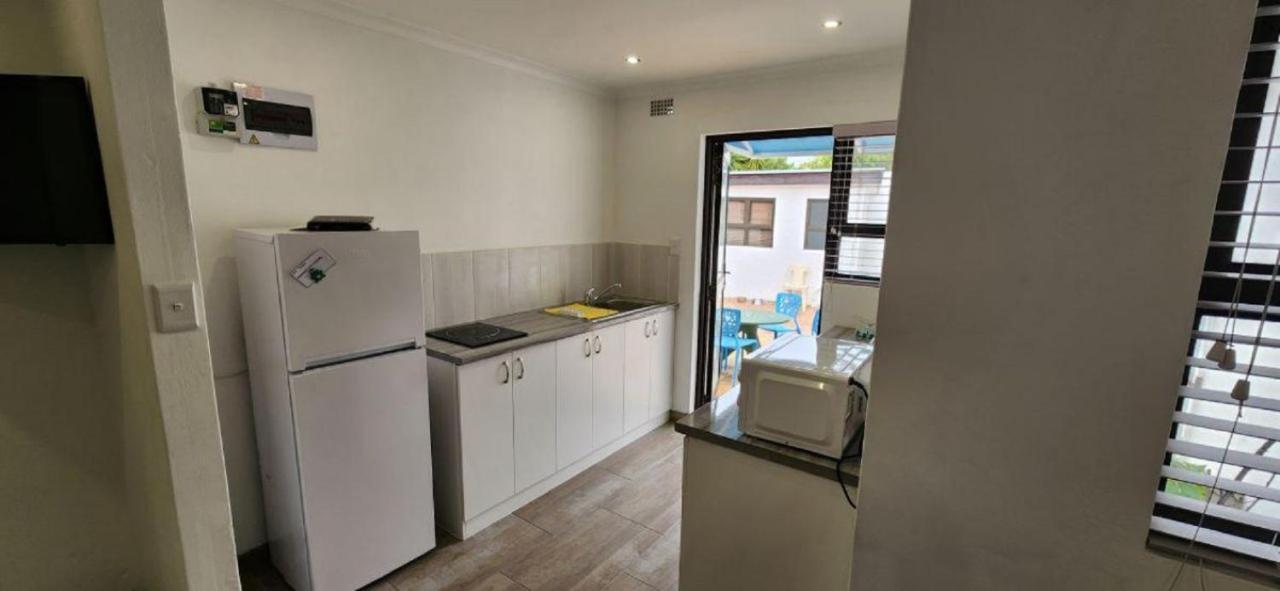 Pearl On Wimbledon - Edgemead - Perfect Access To The Cape Apartment Cape Town